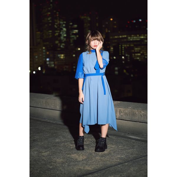 Cd Cynhn 2時のパレード 初回限定盤 通常盤 10 27 綾瀬志希 ネットサイン会対象 I Blue キャラアニ Com